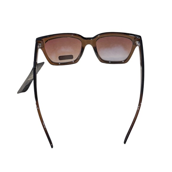 House of Harlow 1960 Sunglasses main image 5